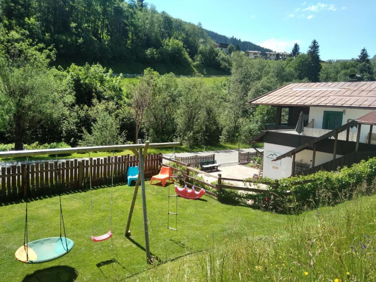 Apartment In Dienten With Mountain Views Dienten am Hochkönig エクステリア 写真